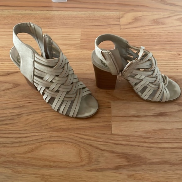 Fergalicious Shoes - Tan heals